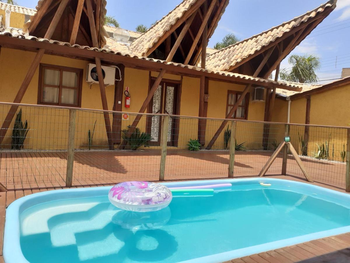 Ferienwohnung Bula House Uma Quadra Do Mar Garopaba Exterior foto